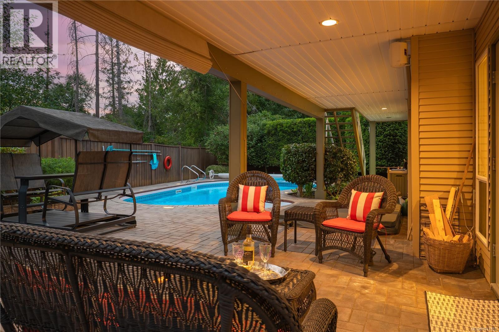 Photo 68 of 3225 Willowmere Cres, Nanaimo BC
