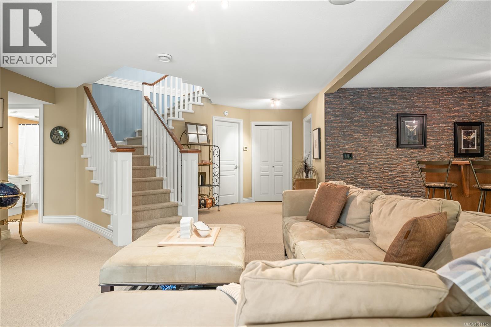 Photo 11 of 3225 Willowmere Cres, Nanaimo BC