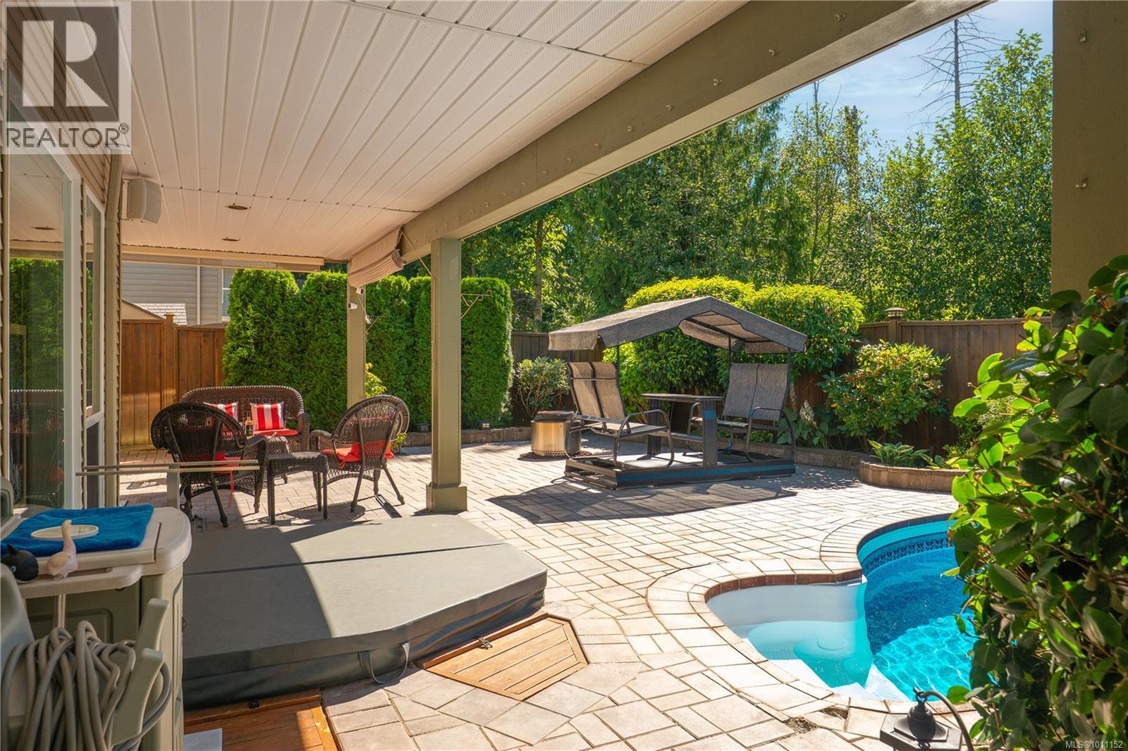 Photo 59 of 3225 Willowmere Cres, Nanaimo BC