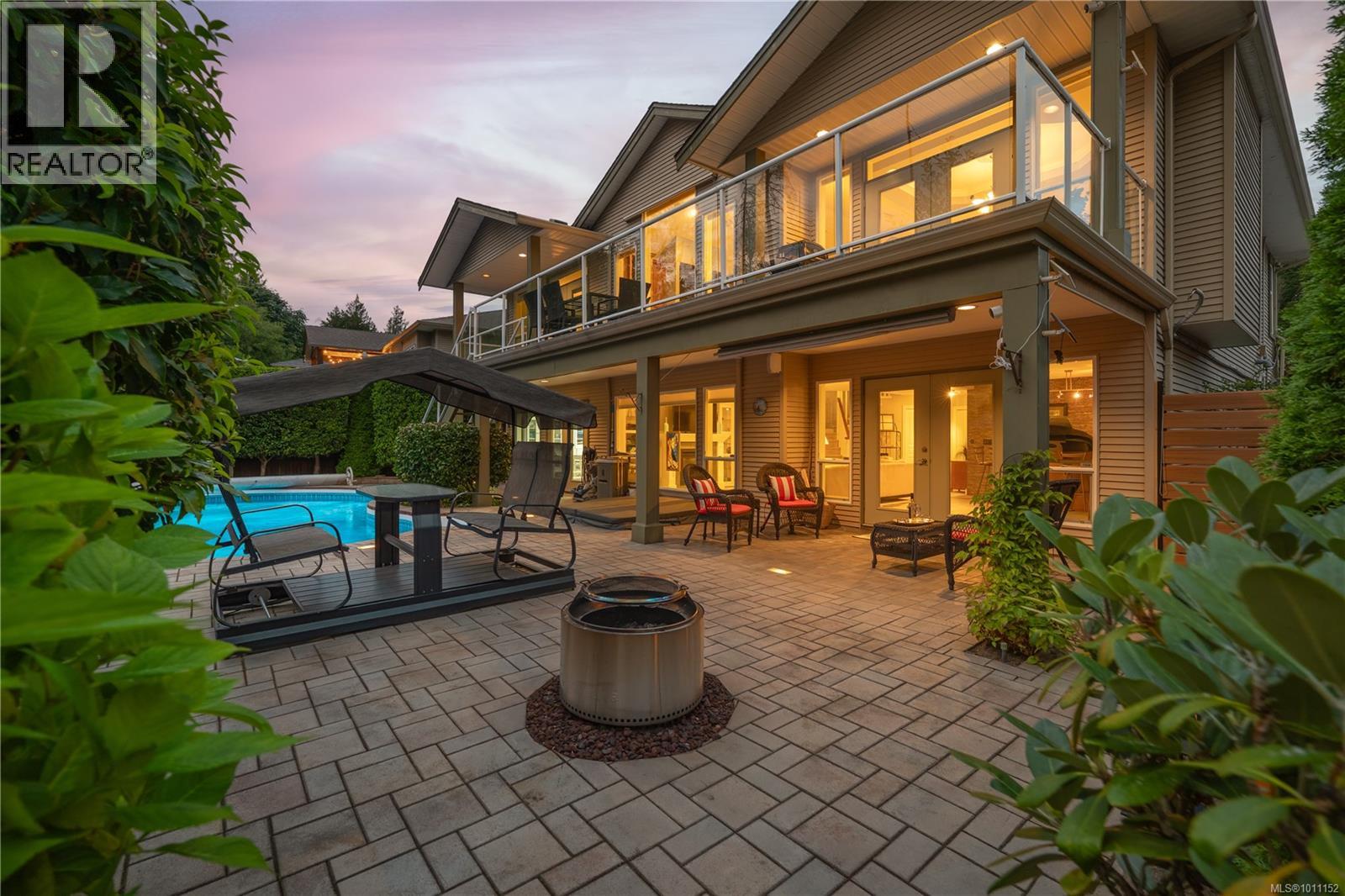 Photo 13 of 3225 Willowmere Cres, Nanaimo BC