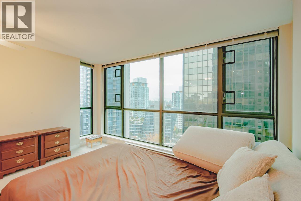 Photo 8 of 909 1367 Alberni Street, Vancouver BC