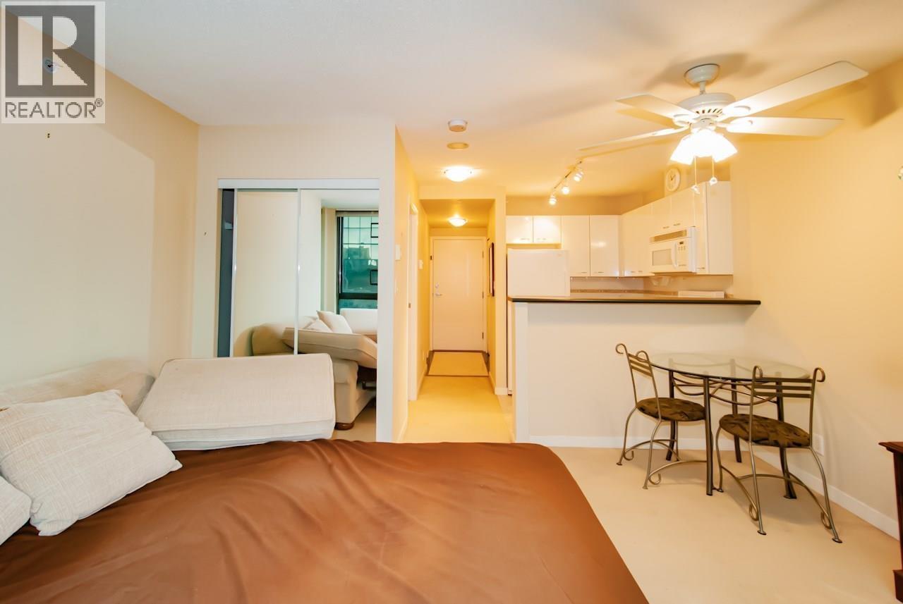 Photo 5 of 909 1367 Alberni Street, Vancouver BC