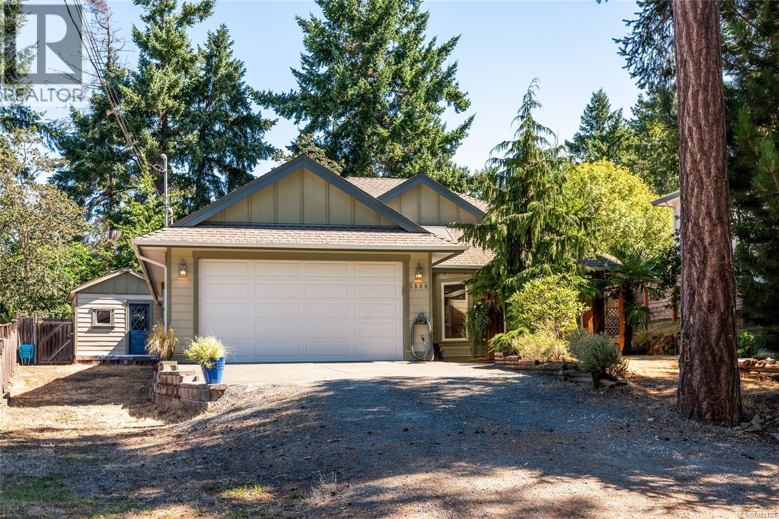 Photo 11 of 1554 Marina Way, Nanoose Bay BC