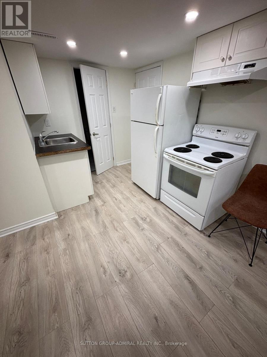 Photo 4 of 1 116 Fisherville Road, Toronto ON