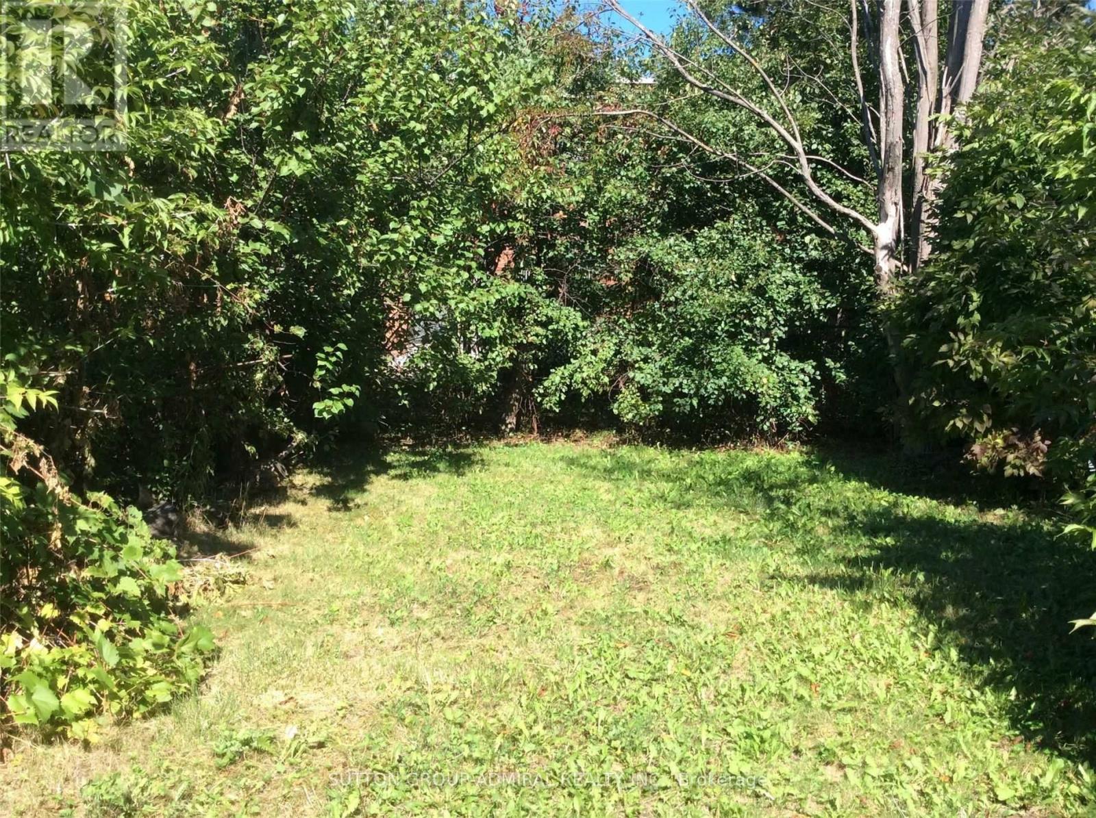 Photo 1 of 1 116 Fisherville Road, Toronto ON