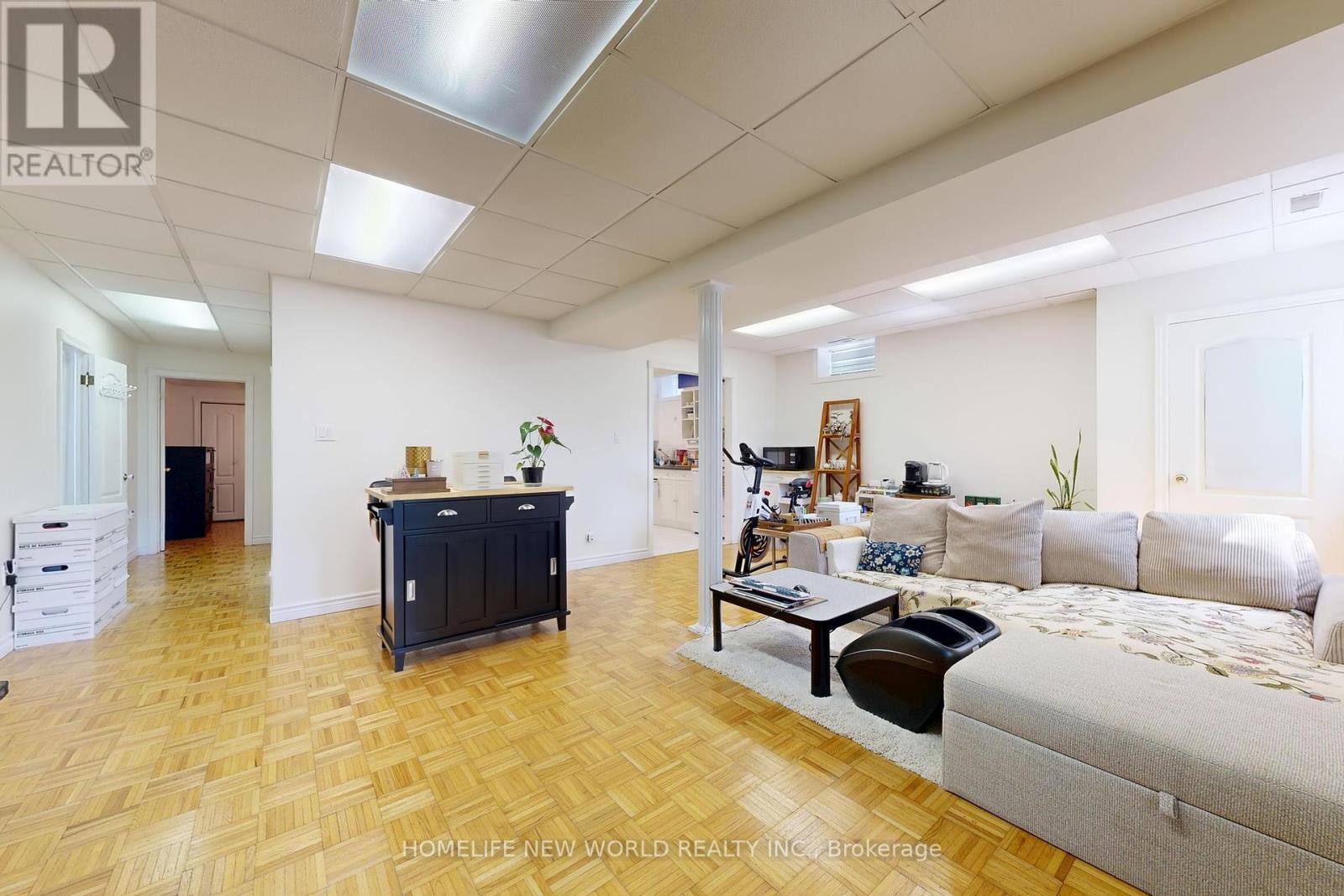 Photo 37 of 781 Huntingwood Drive, Toronto ON