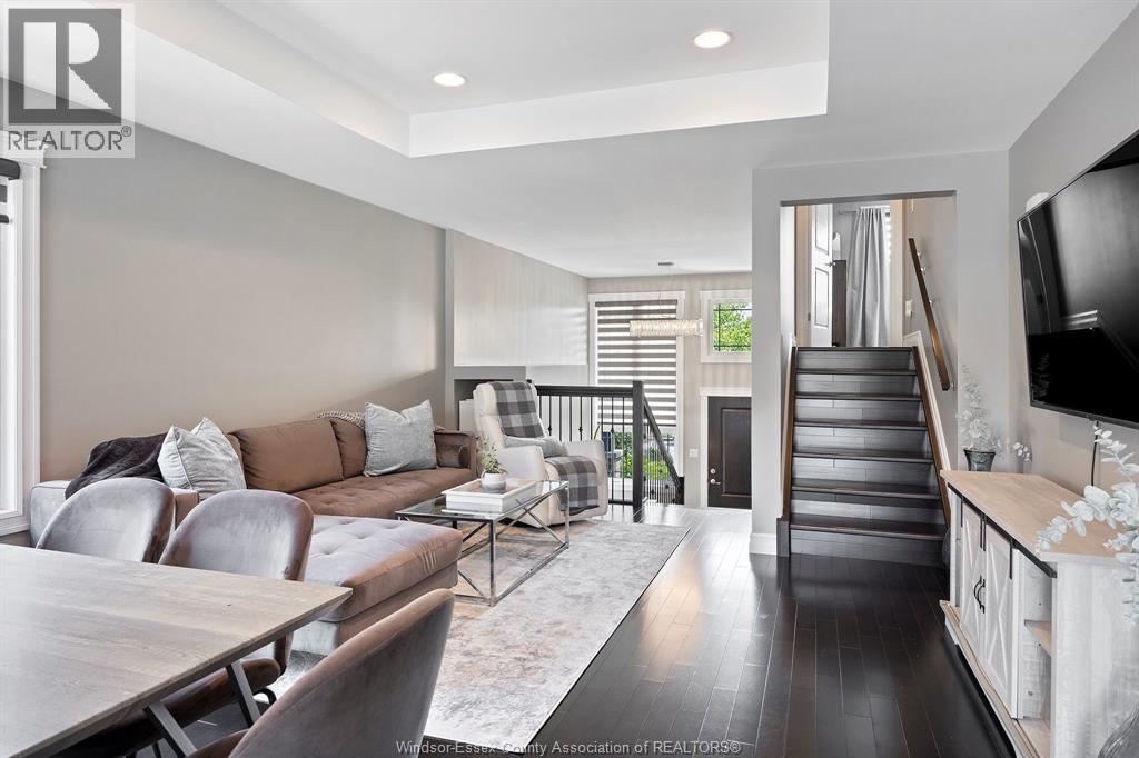 Photo 4 of 11922 Thistledown Avenue, Windsor ON