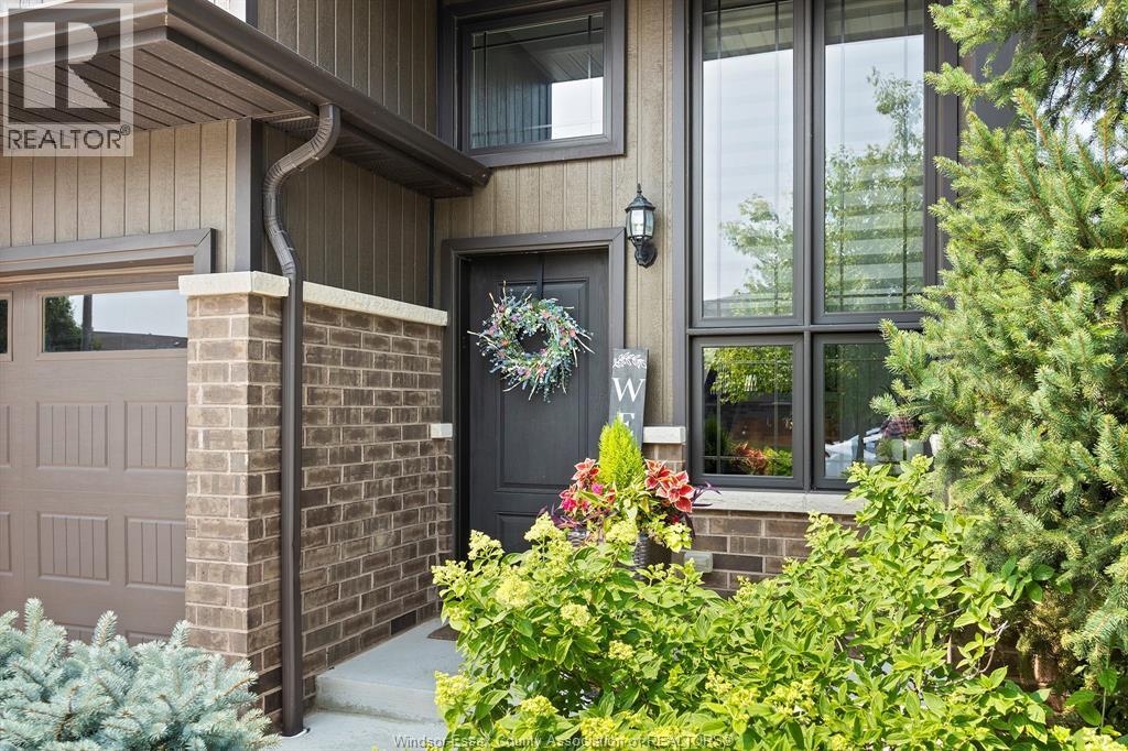 Photo 25 of 11922 Thistledown Avenue, Windsor ON