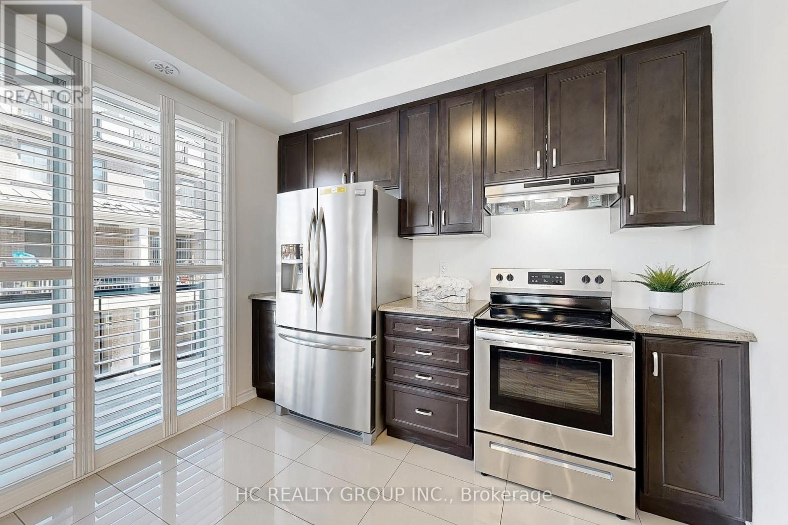 Photo 14 of 350 Arthur Bonner Avenue, Markham ON
