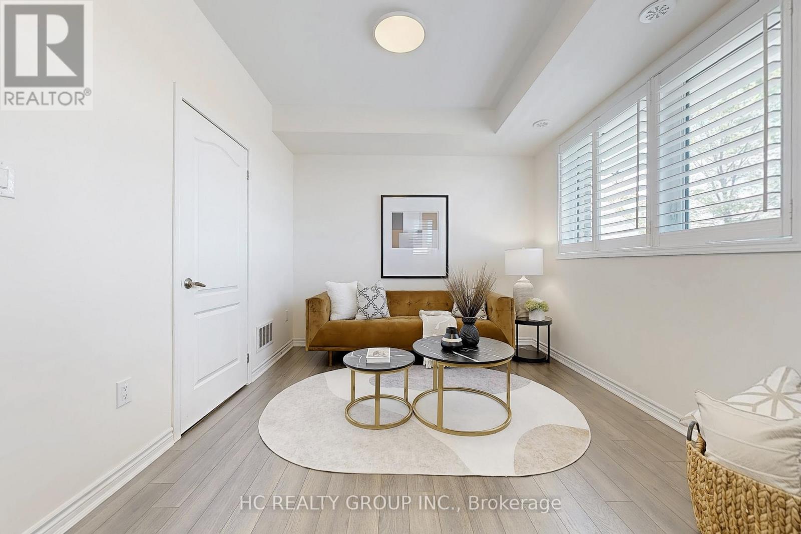 Photo 4 of 350 Arthur Bonner Avenue, Markham ON