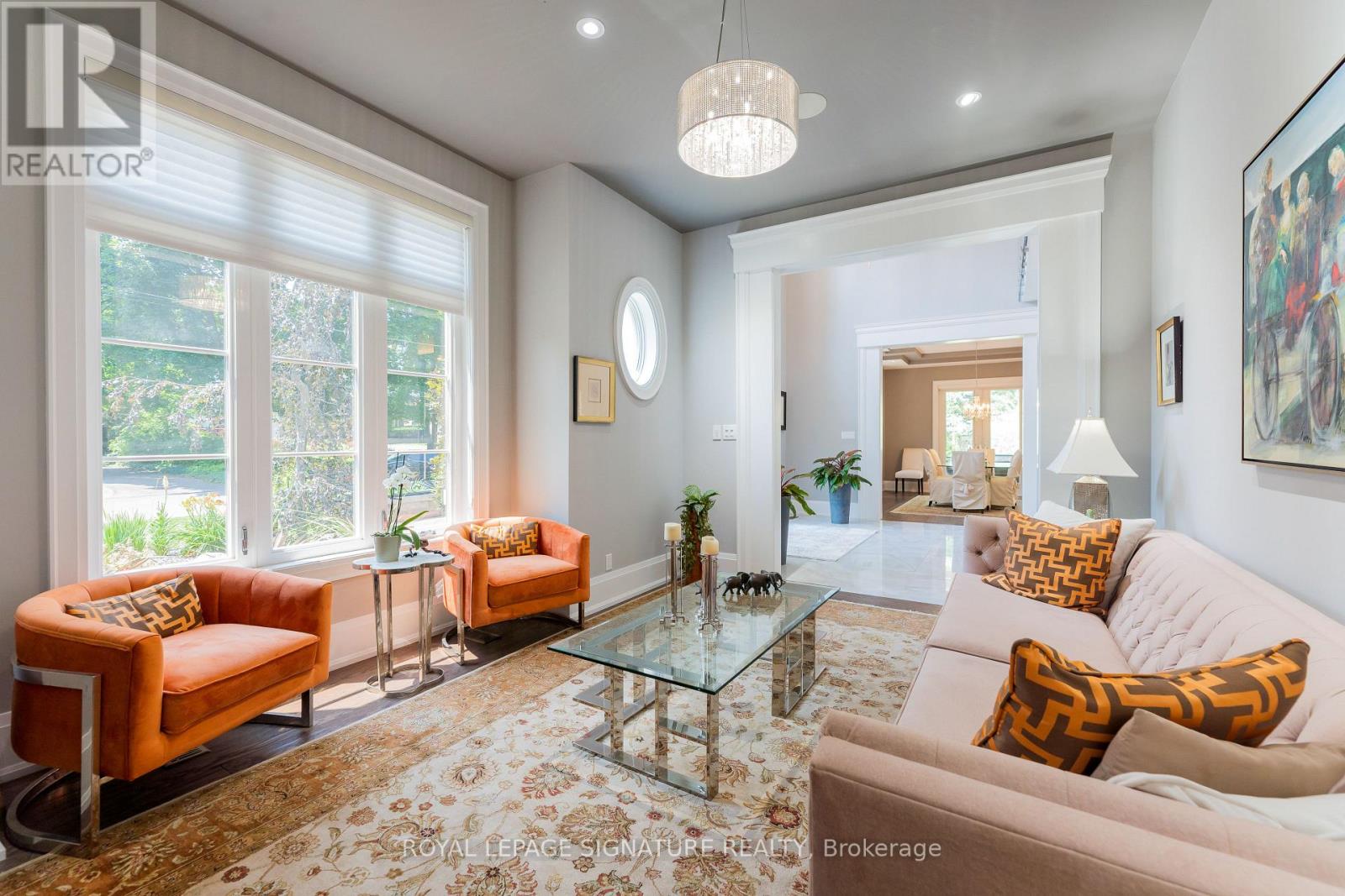 Photo 11 of 1449 Crescent Road, Mississauga ON