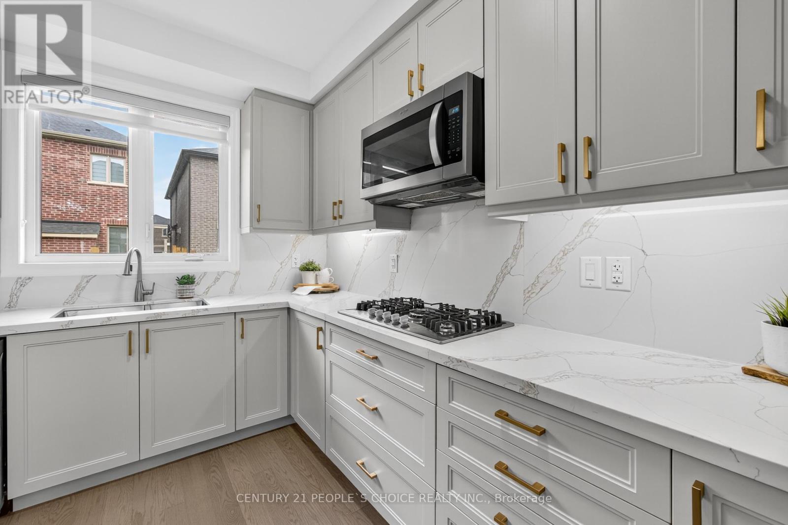 Photo 14 of 1297 Manitou Way, Milton ON