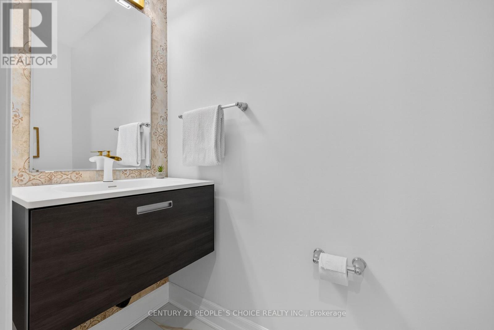 Photo 27 of 1297 Manitou Way, Milton ON