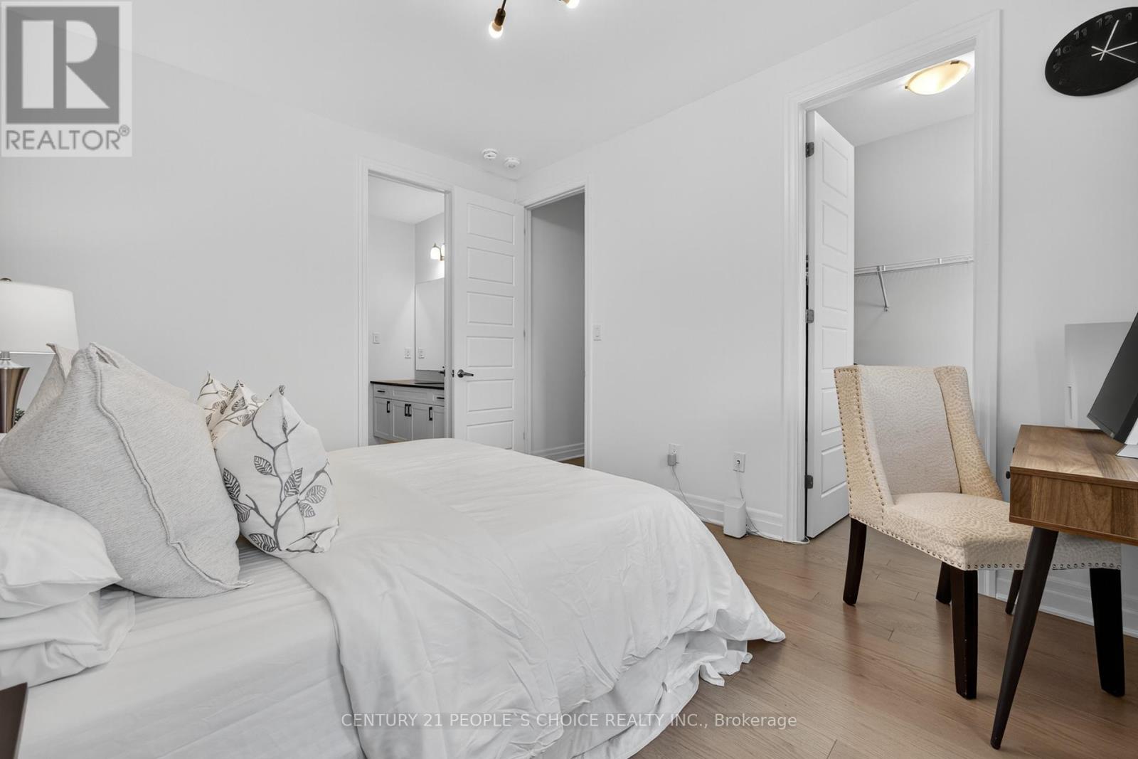 Photo 26 of 1297 Manitou Way, Milton ON
