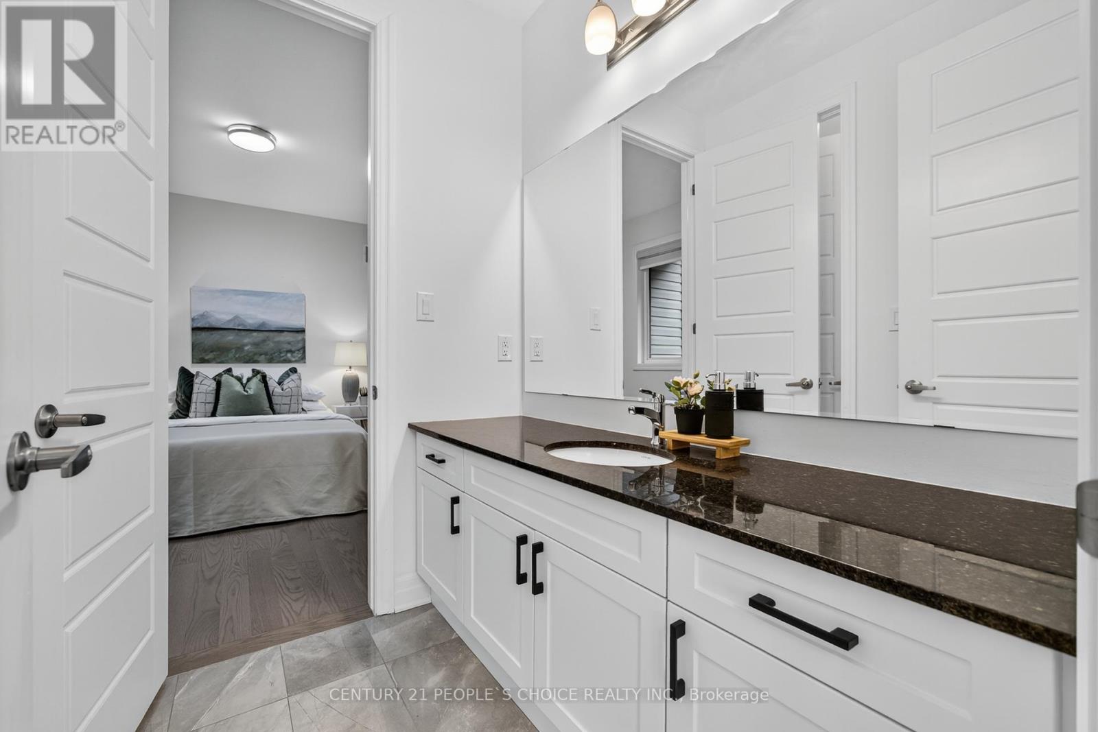 Photo 22 of 1297 Manitou Way, Milton ON