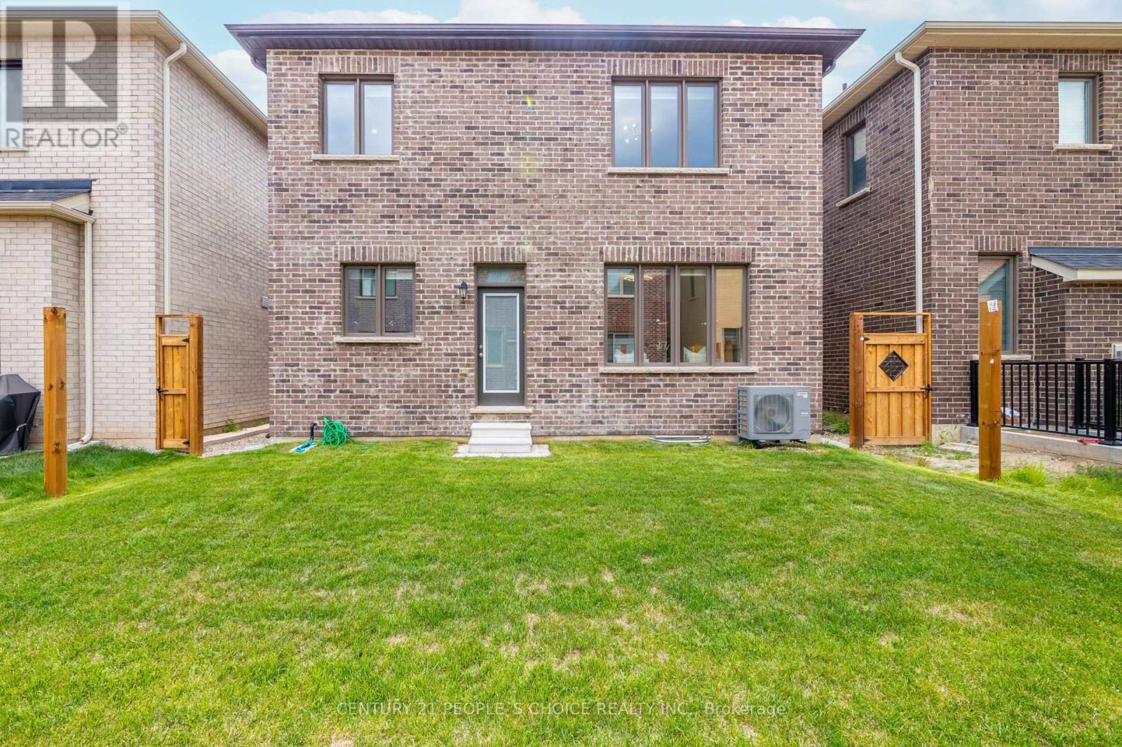 Photo 35 of 1297 Manitou Way, Milton ON