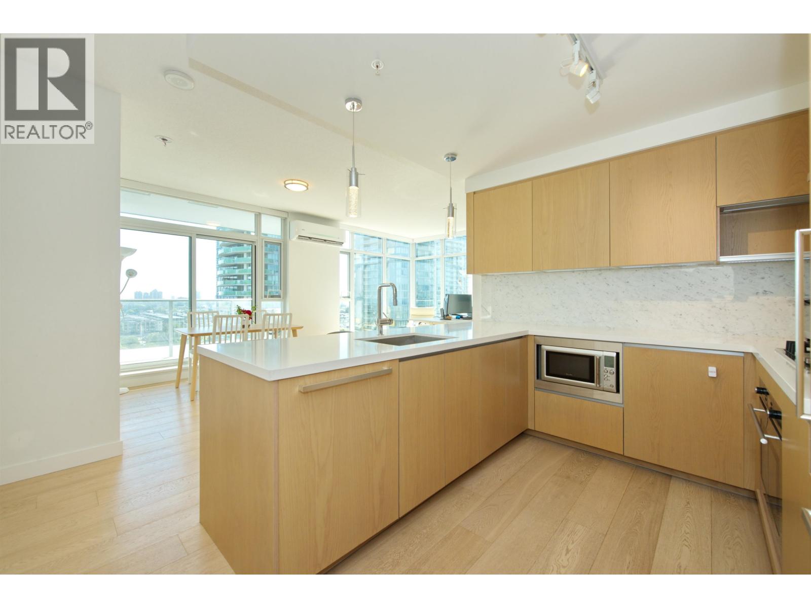 Photo 6 of 1802 6588 Nelson Avenue, Burnaby BC