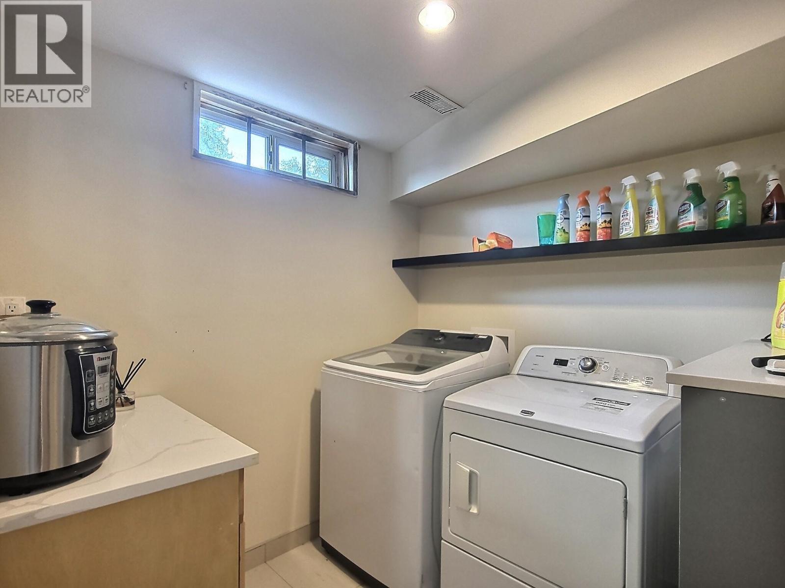Photo 15 of 6878 Arlington Street, Vancouver BC
