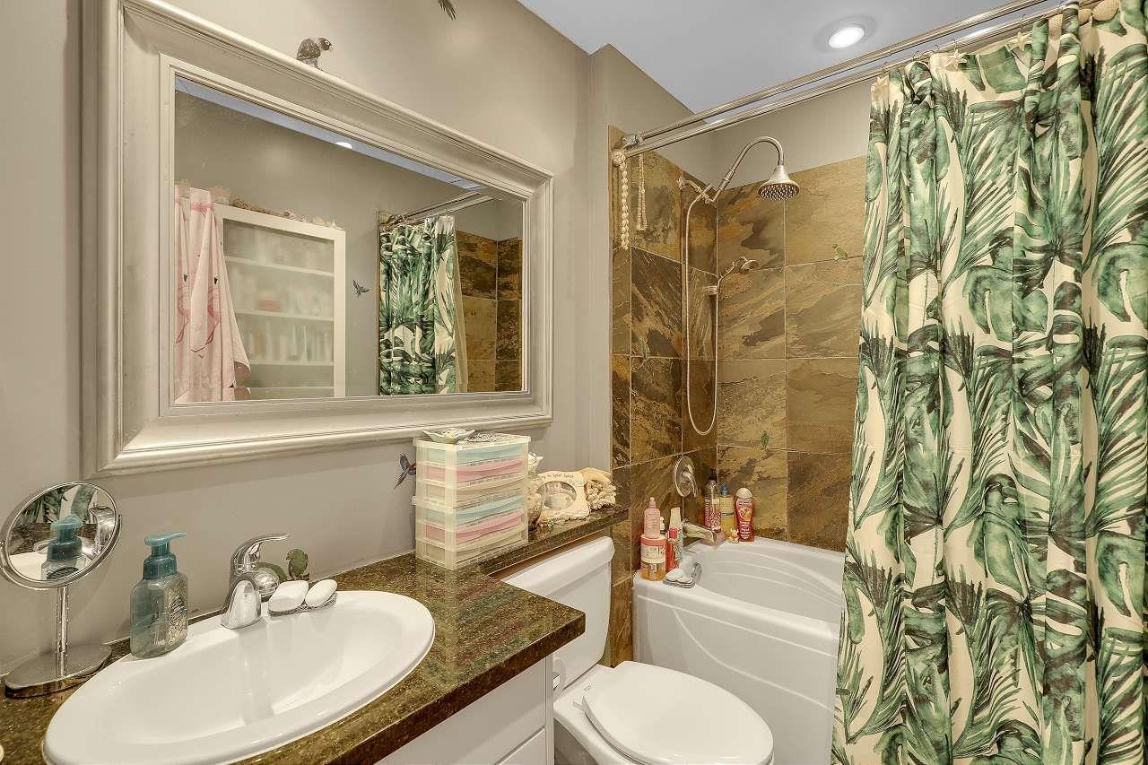 Photo 20 of 10950 Oriole Drive, Surrey BC