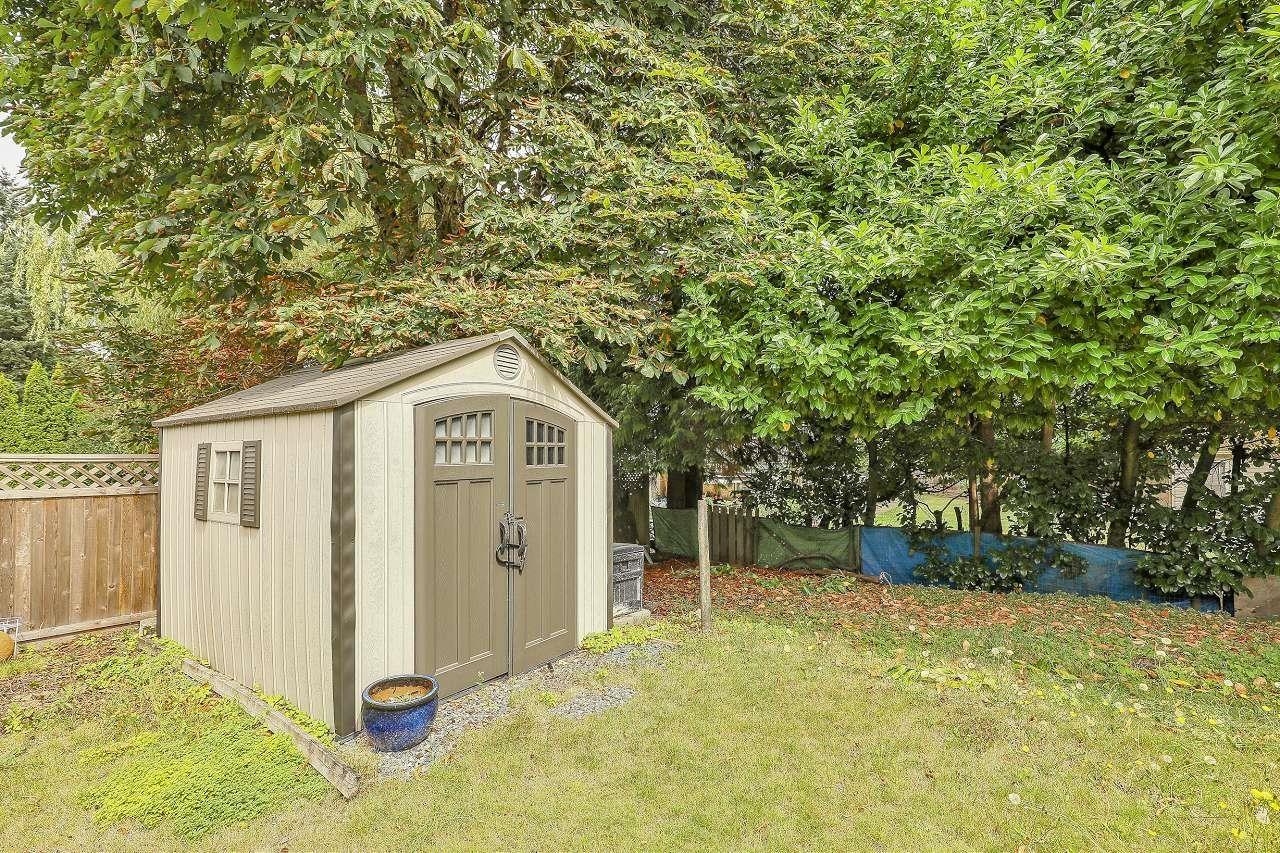 Photo 38 of 10950 Oriole Drive, Surrey BC