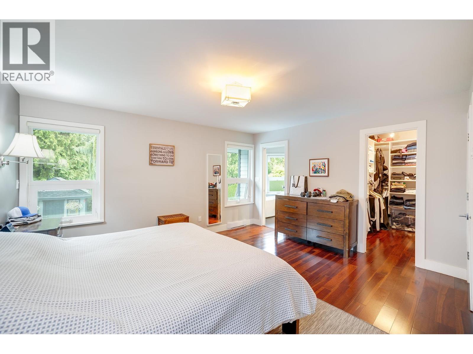 Photo 5 of 4903 3 Avenue, Delta BC