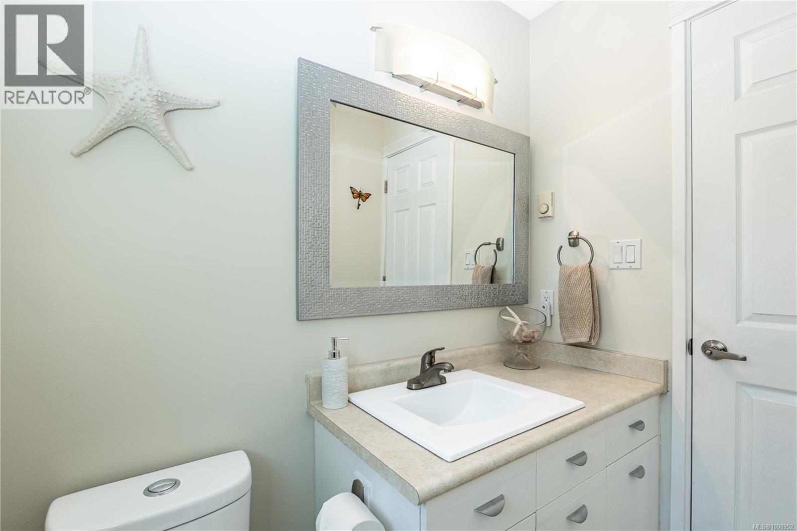Photo 30 of 2726 Fairmile Rd, Campbell River BC