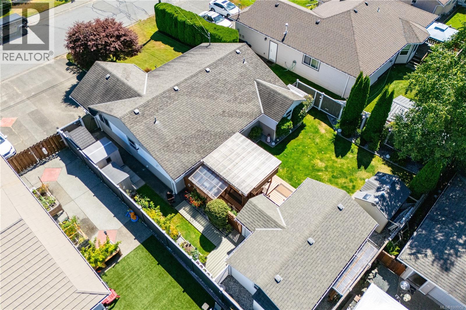 Photo 65 of 2726 Fairmile Rd, Campbell River BC
