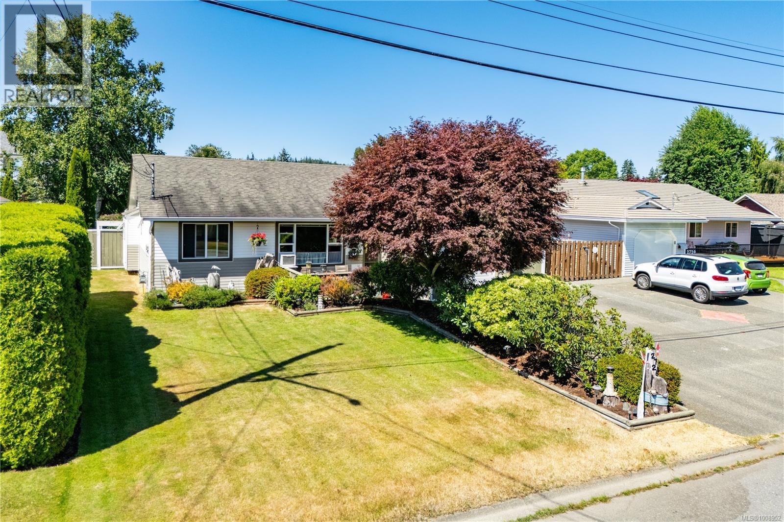 Photo 63 of 2726 Fairmile Rd, Campbell River BC