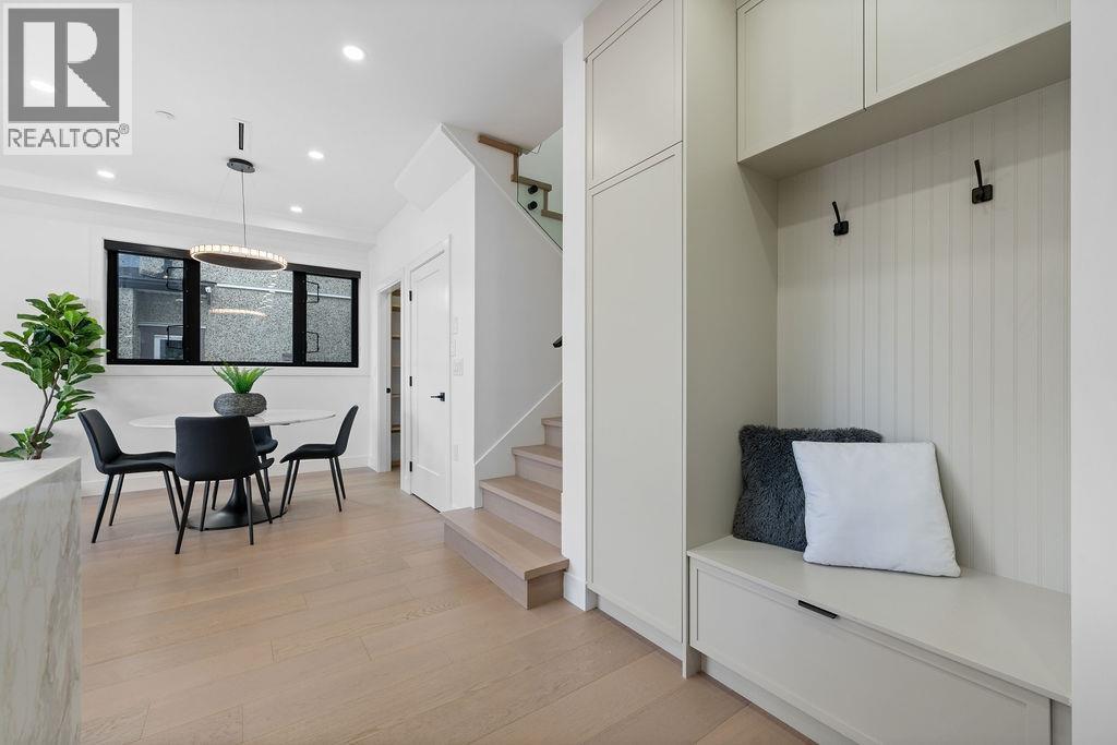 Photo 18 of 3 2282 E 8th Avenue, Vancouver BC