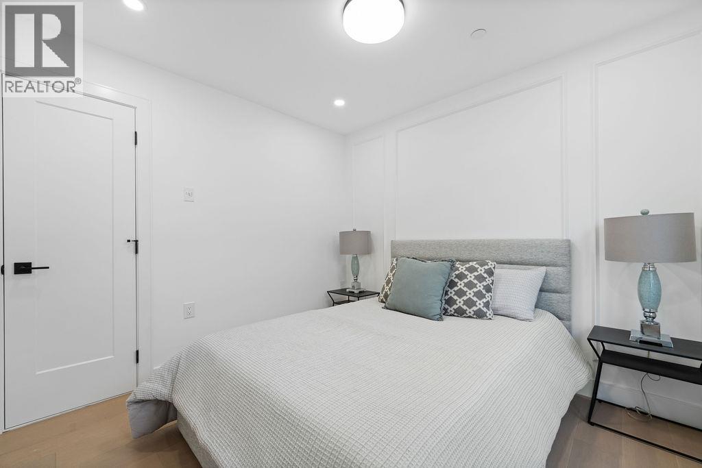 Photo 28 of 3 2282 E 8th Avenue, Vancouver BC