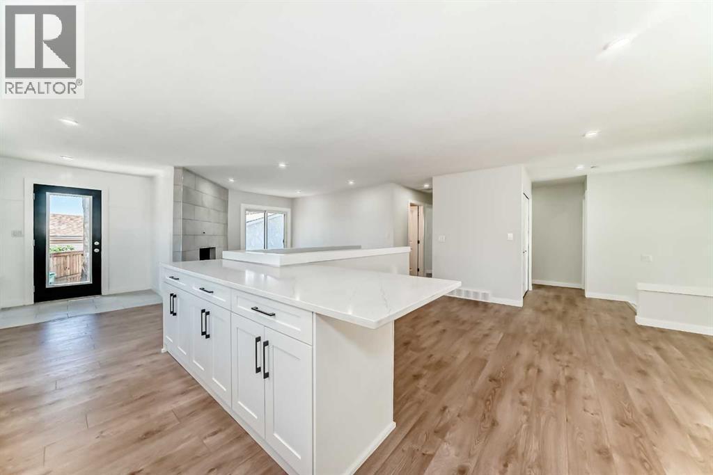 Single Family House Bungalow for Sale in  Whitestone Road NE Whitehorn Calgary 