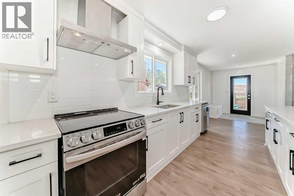 Single Family House Bungalow for Sale in  Whitestone Road NE Whitehorn Calgary 