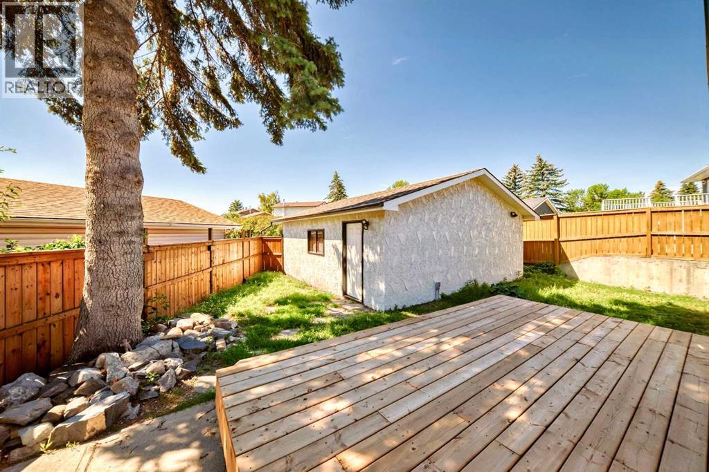 Single Family House Bungalow for Sale in  Whitestone Road NE Whitehorn Calgary 