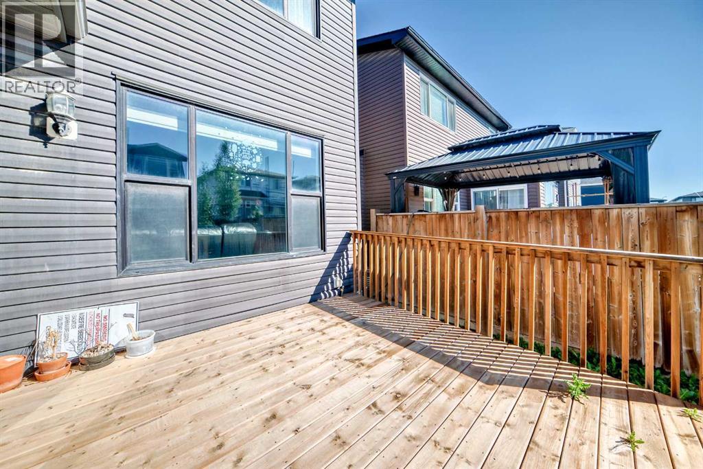 Single Family House for Sale in  Howse Hill NE Livingston Calgary 