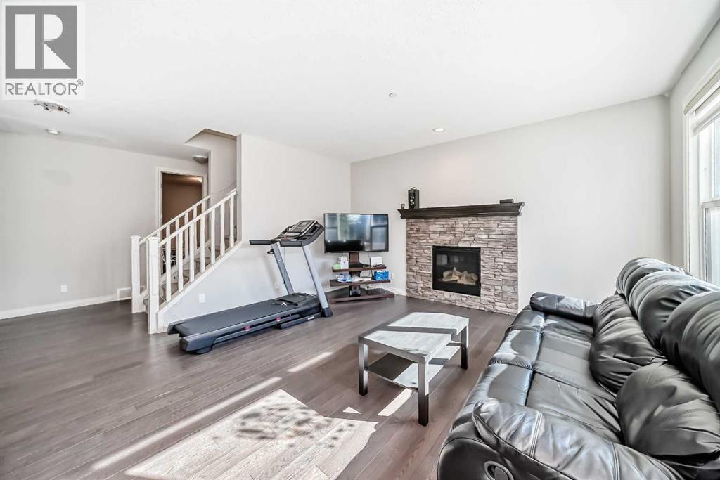 Single Family House for Sale in  Howse Hill NE Livingston Calgary 
