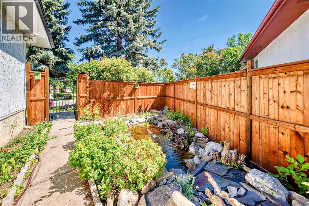 Single Family House Bungalow for Sale in  Whitestone Road NE Whitehorn Calgary 