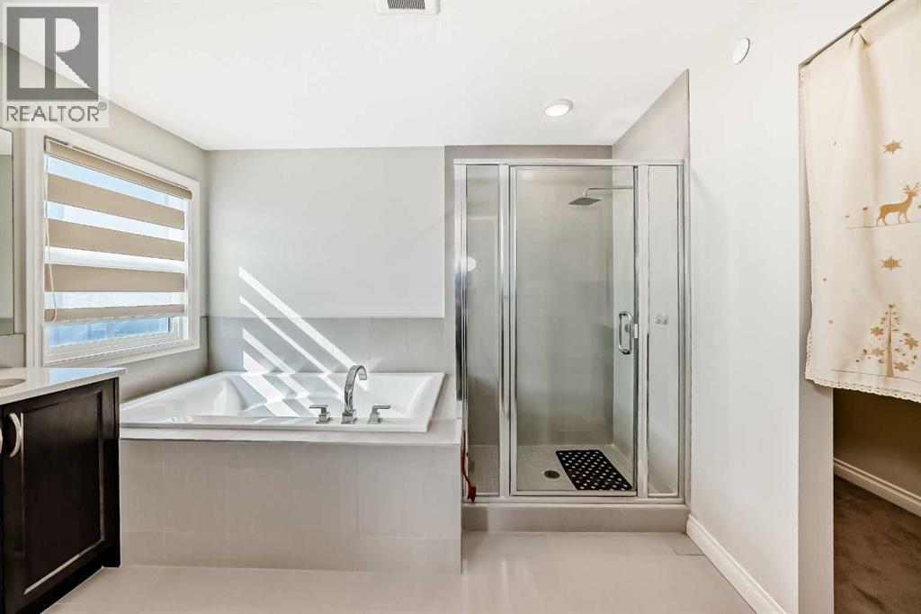 Single Family House for Sale in  Howse Hill NE Livingston Calgary 