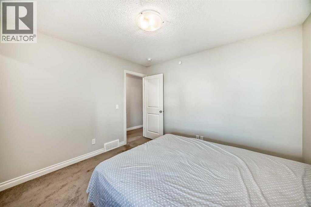 Single Family House for Sale in  Howse Hill NE Livingston Calgary 