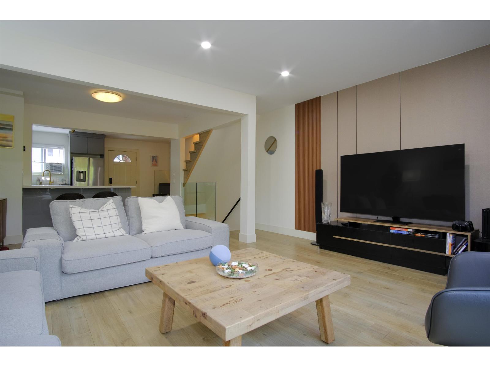 Photo 12 of 10 10736 Guildford Drive, Surrey BC
