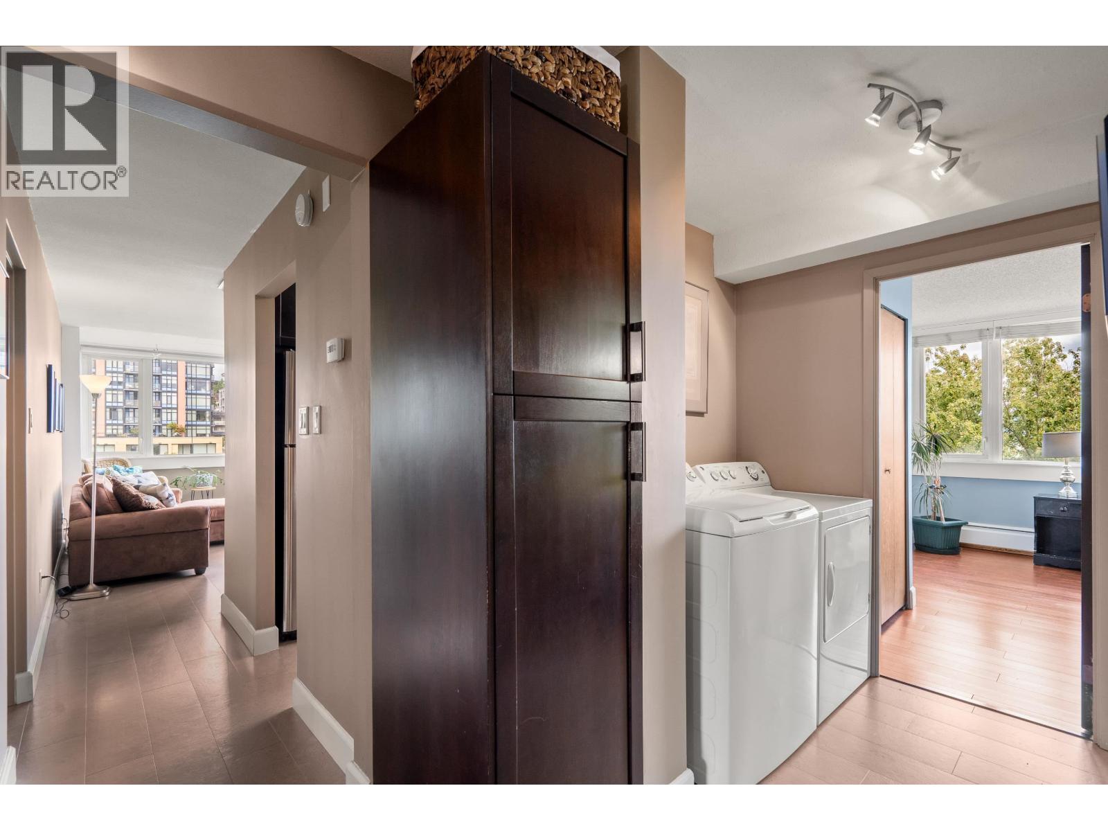 Photo 7 of 804 31 Elliot Street, New Westminster BC