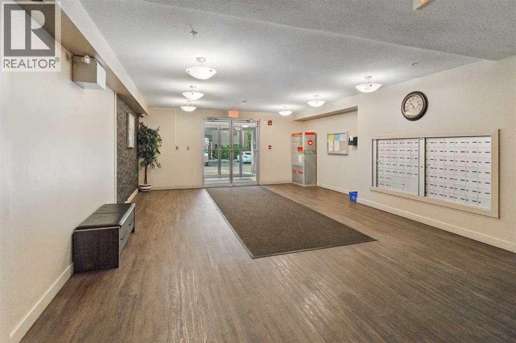 Photo 2 of 315 7130 80 Avenue Ne, Calgary AB