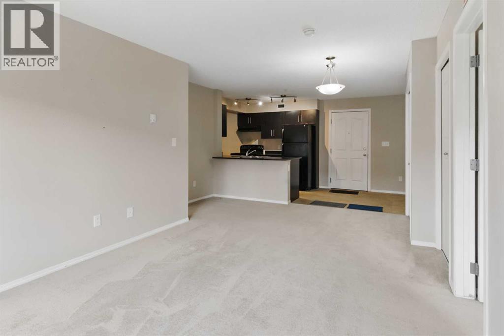 Photo 14 of 315 7130 80 Avenue Ne, Calgary AB