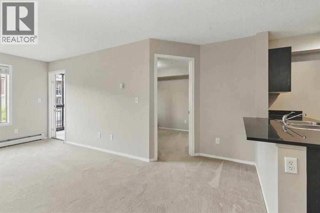 Photo 15 of 315 7130 80 Avenue Ne, Calgary AB
