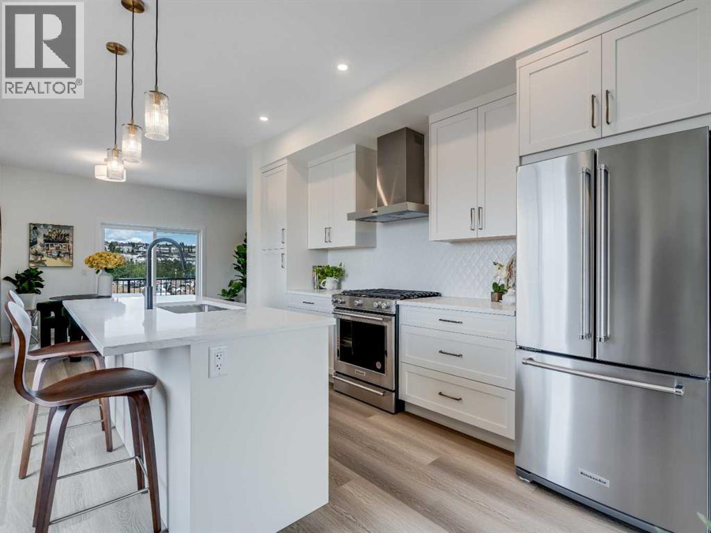 Single Family House for Sale in   st Street SW Springbank Hill Calgary 