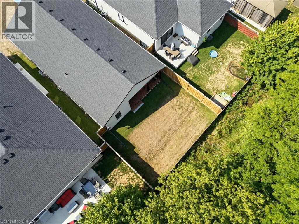 Photo 11 of 7 Macneil Court, Port Burwell ON