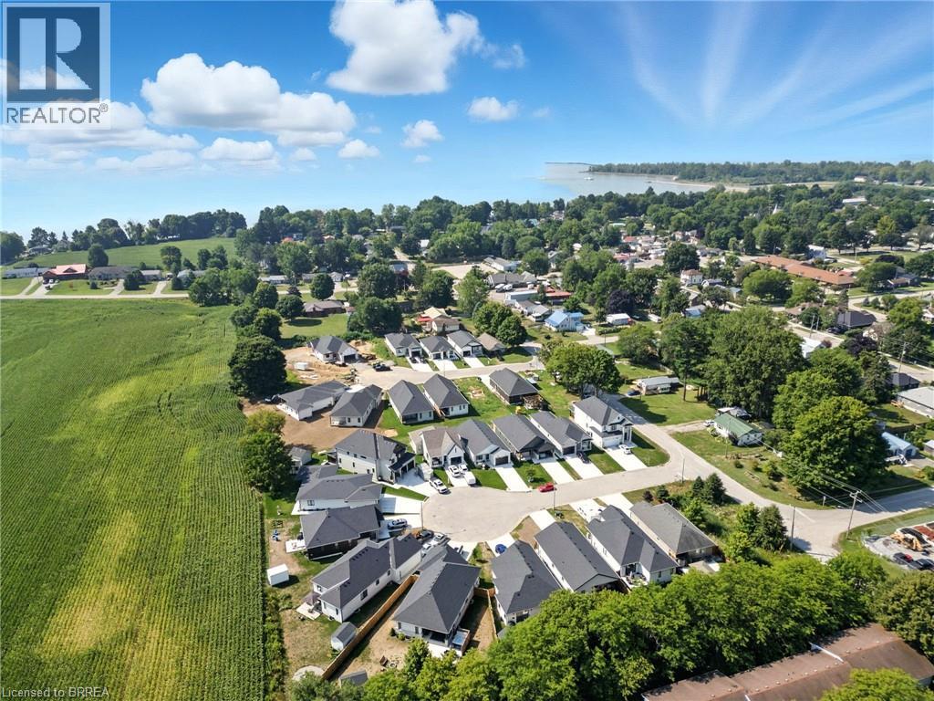 Photo 12 of 7 Macneil Court, Port Burwell ON