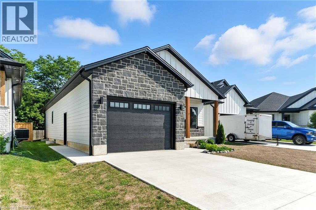Photo 16 of 7 Macneil Court, Port Burwell ON
