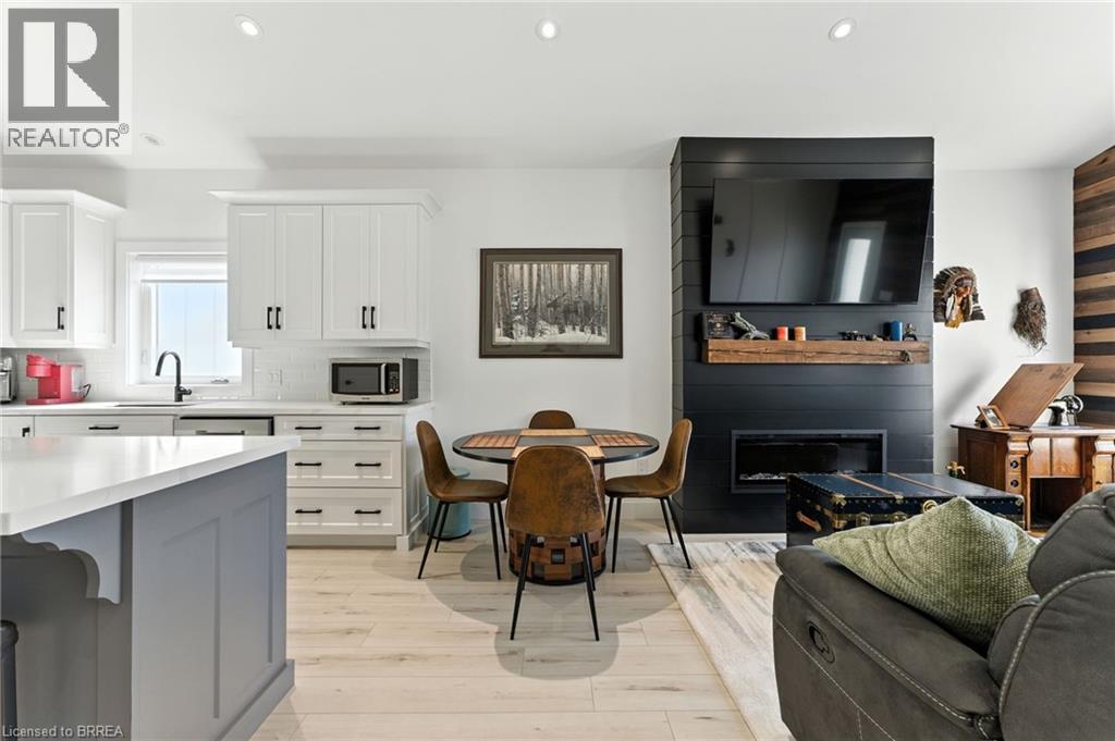 Photo 23 of 7 Macneil Court, Port Burwell ON