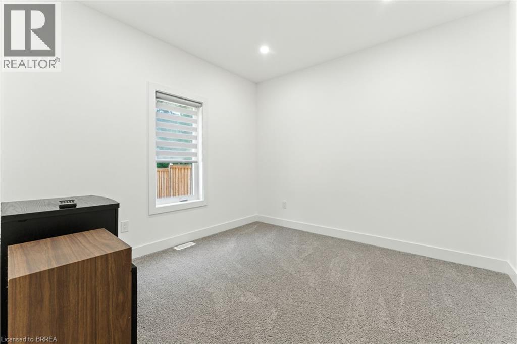 Photo 39 of 7 Macneil Court, Port Burwell ON