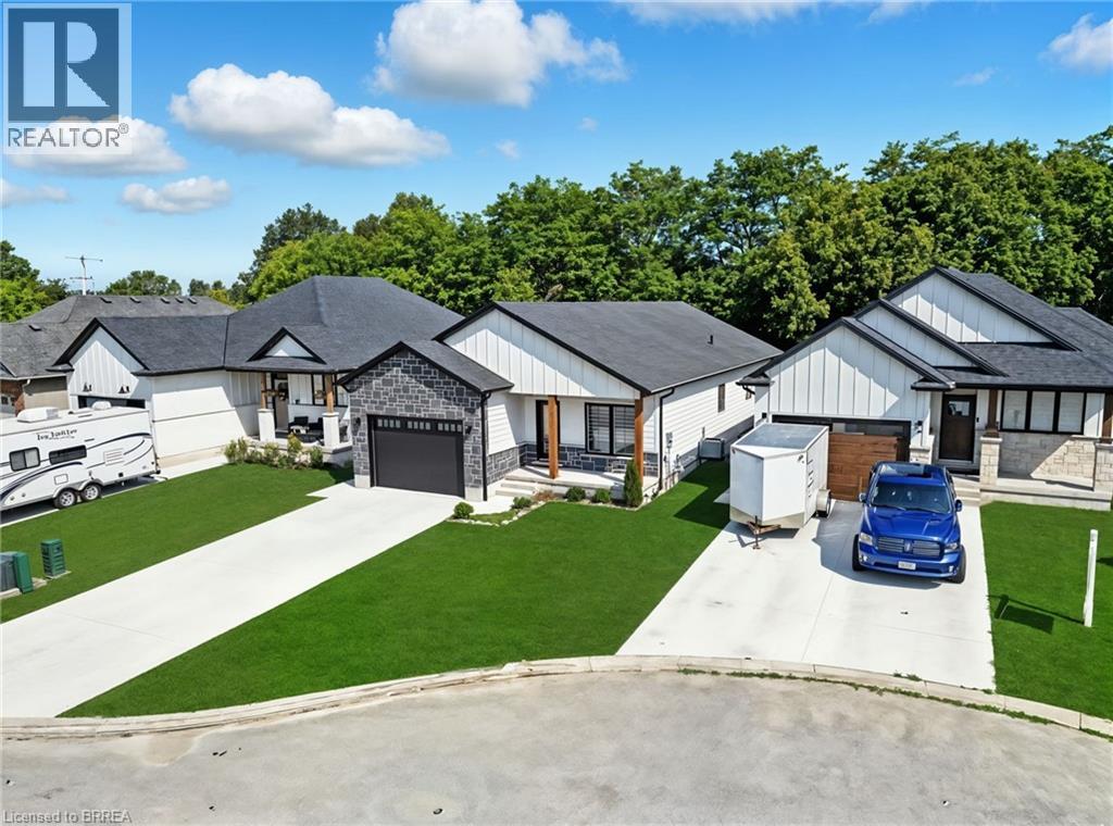 Photo 5 of 7 Macneil Court, Port Burwell ON